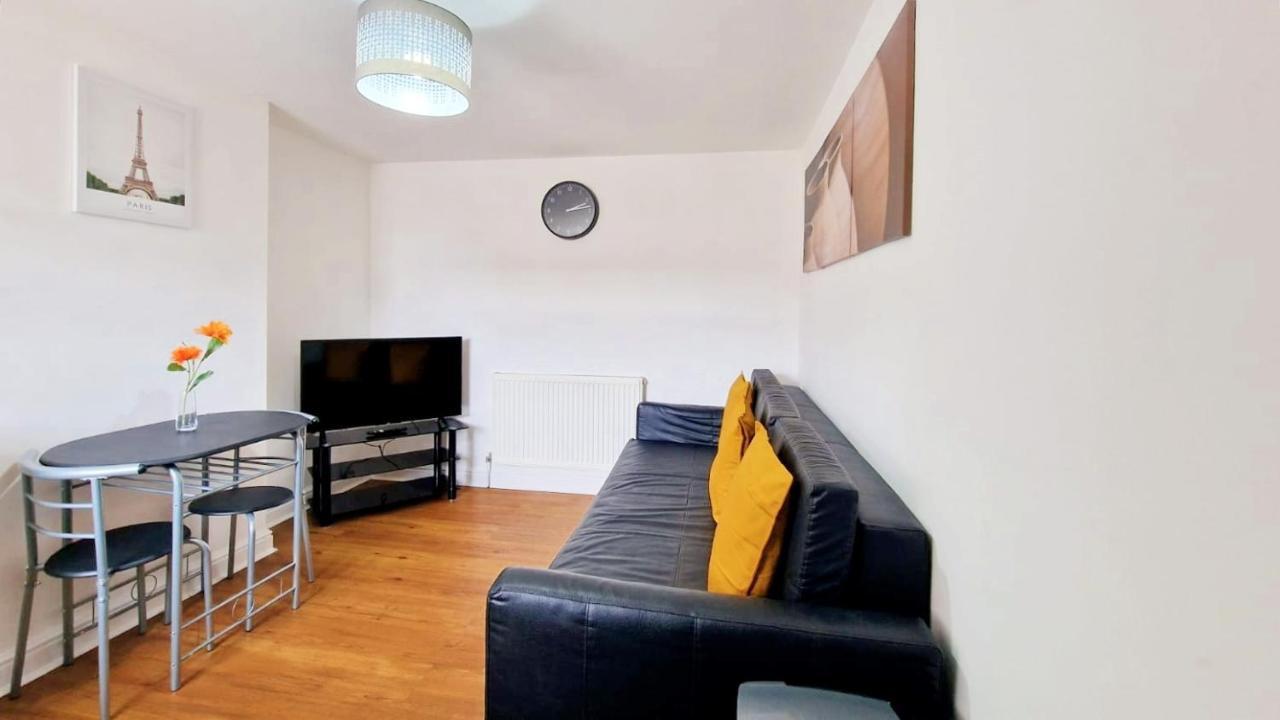 Jpl Apartment Кардиф Екстериор снимка